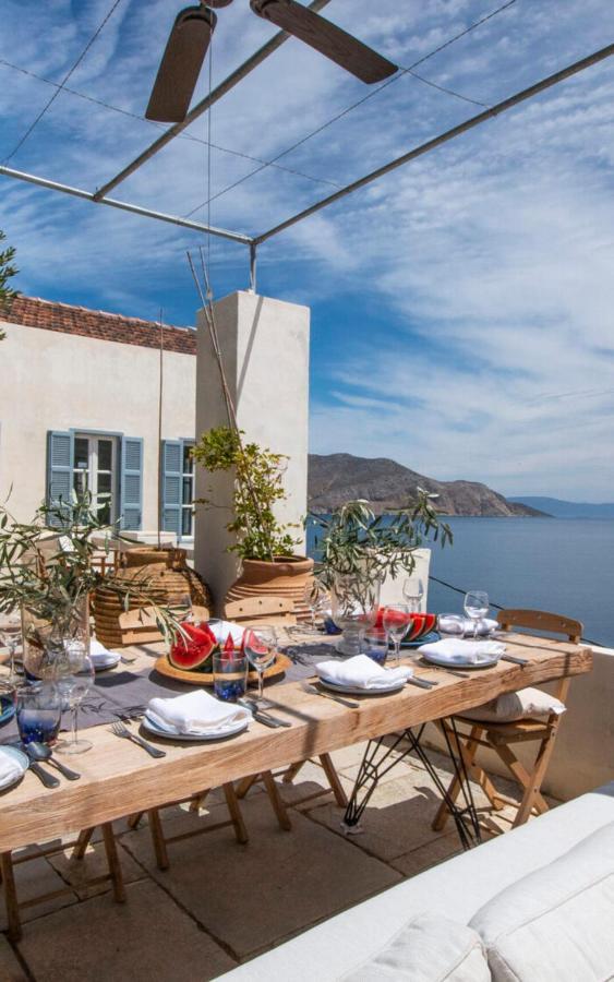 Bed and Breakfast The Anchor House Symi Exteriér fotografie