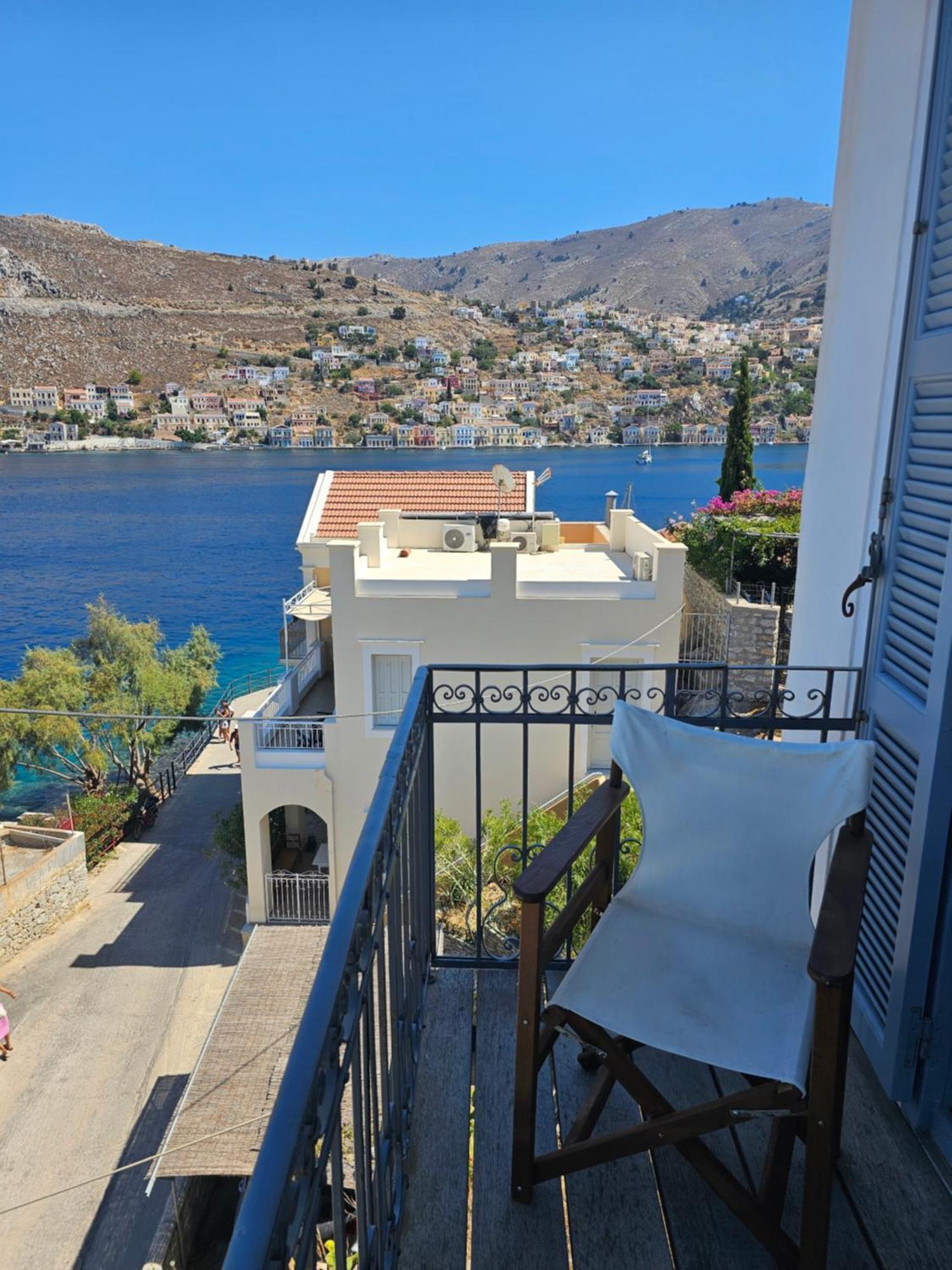 Bed and Breakfast The Anchor House Symi Exteriér fotografie