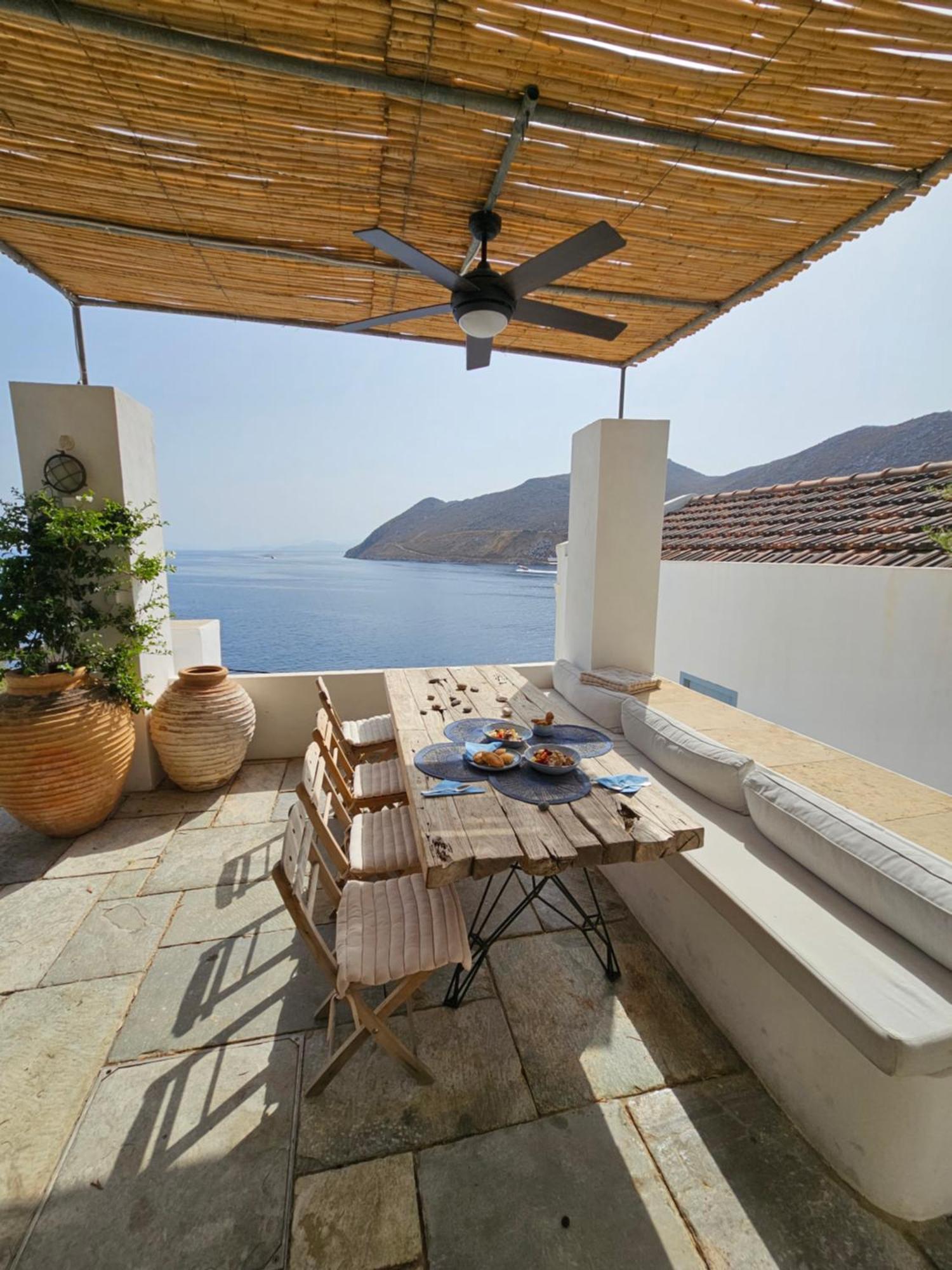 Bed and Breakfast The Anchor House Symi Exteriér fotografie