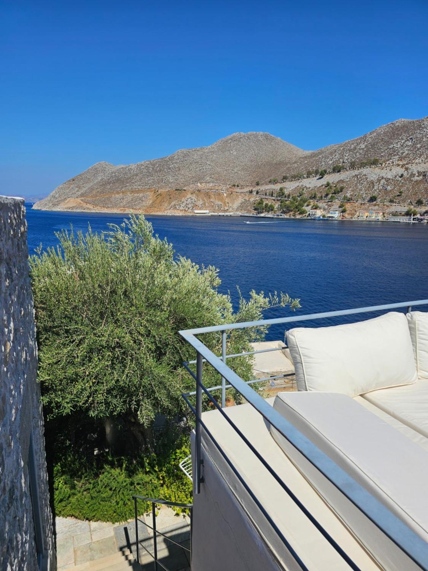 Bed and Breakfast The Anchor House Symi Exteriér fotografie