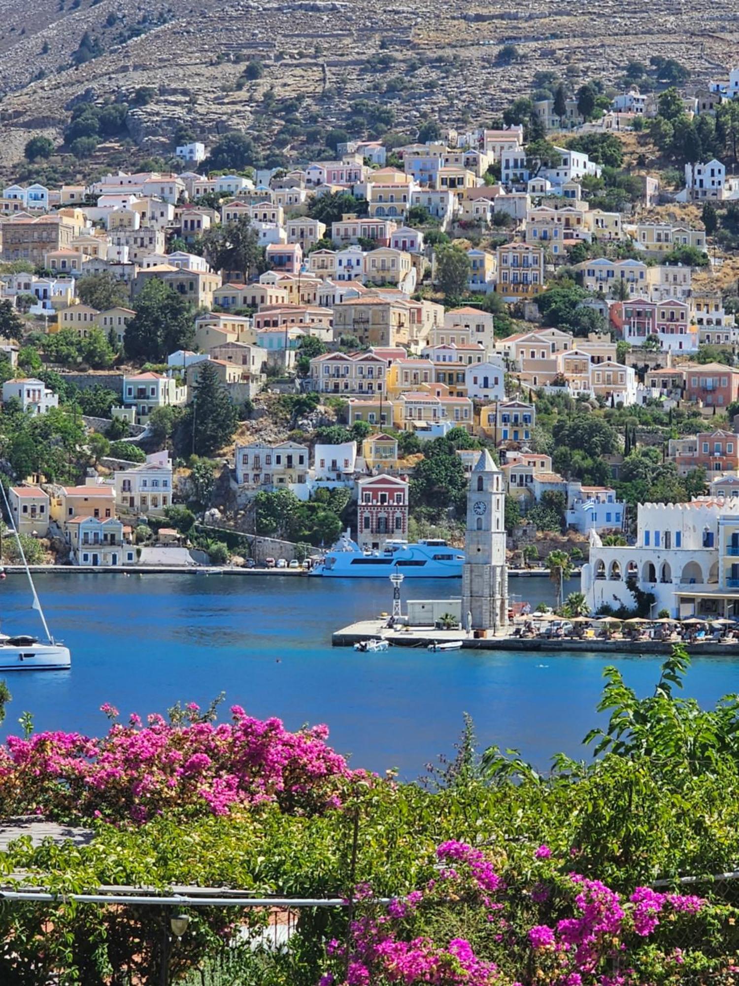 Bed and Breakfast The Anchor House Symi Exteriér fotografie