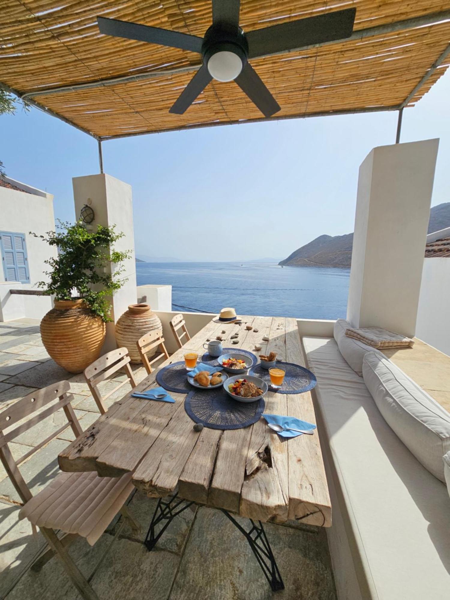 Bed and Breakfast The Anchor House Symi Pokoj fotografie